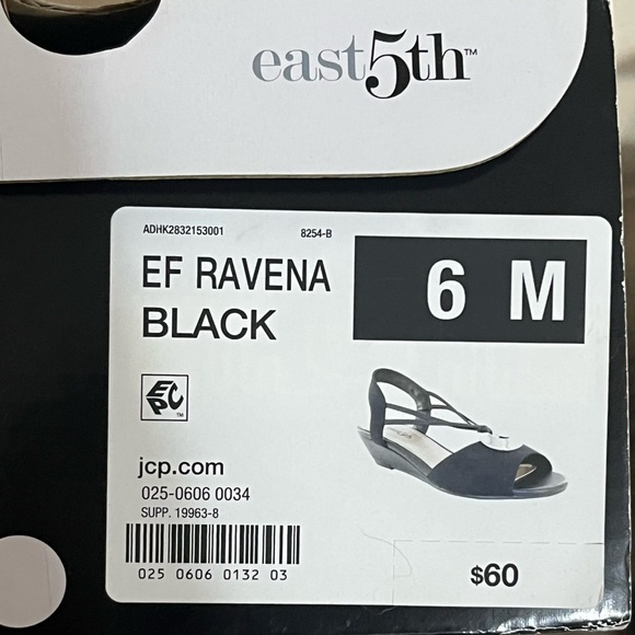 East 5th Ravena Black Wedge Sandals - Picture 12 of 12